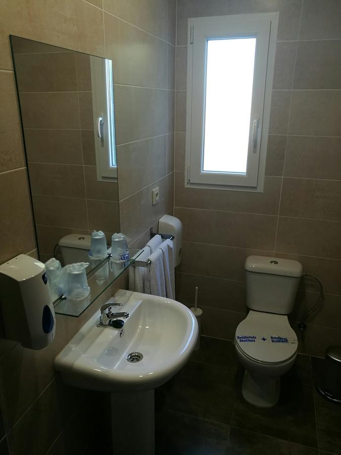 Hostal Los Gabrieles Албасете Екстериор снимка