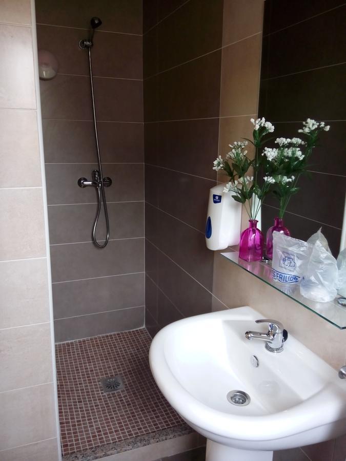 Hostal Los Gabrieles Албасете Екстериор снимка