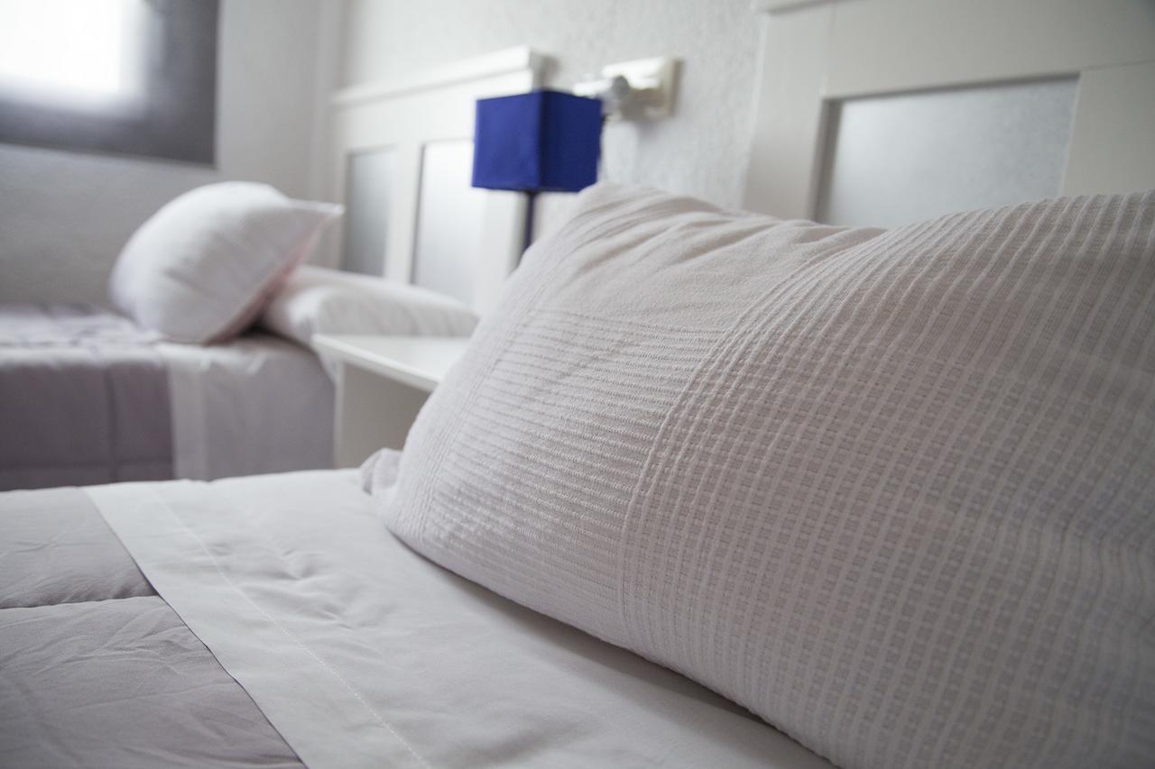 Hostal Los Gabrieles Албасете Екстериор снимка