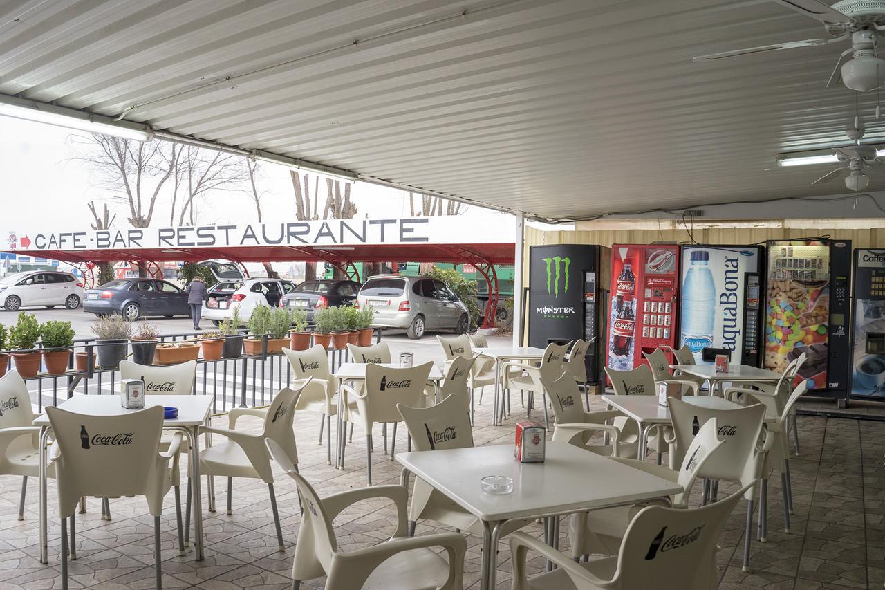 Hostal Los Gabrieles Албасете Екстериор снимка
